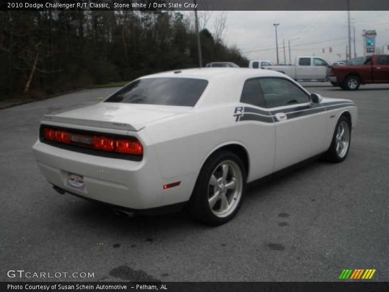Stone White / Dark Slate Gray 2010 Dodge Challenger R/T Classic