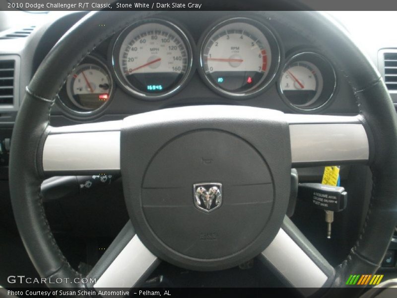 Stone White / Dark Slate Gray 2010 Dodge Challenger R/T Classic