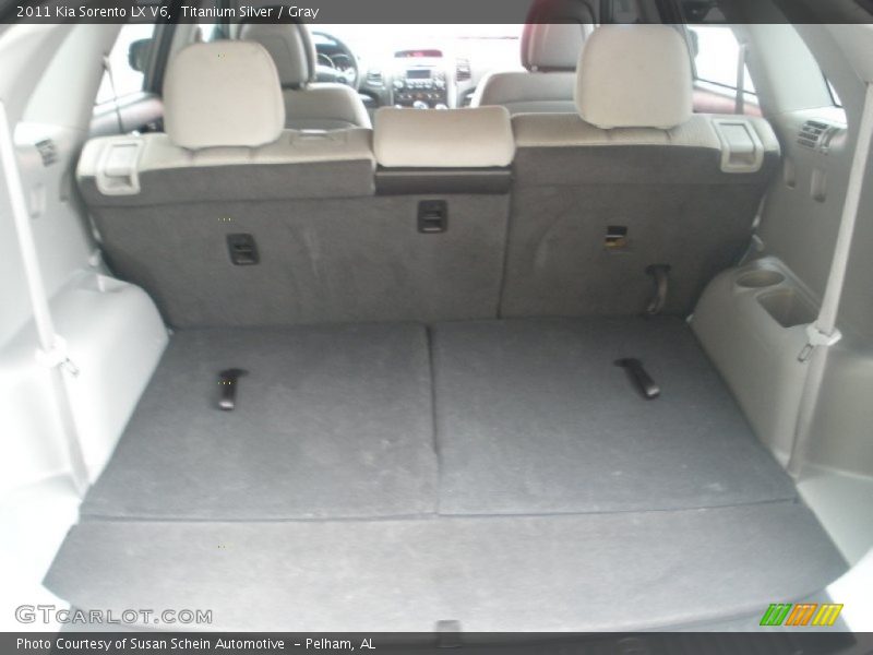 Titanium Silver / Gray 2011 Kia Sorento LX V6