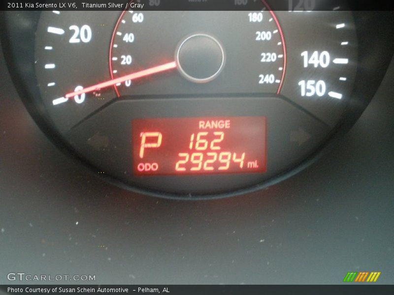 Titanium Silver / Gray 2011 Kia Sorento LX V6