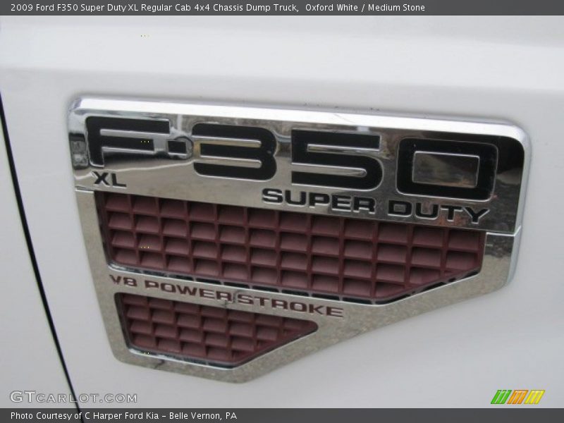 Oxford White / Medium Stone 2009 Ford F350 Super Duty XL Regular Cab 4x4 Chassis Dump Truck
