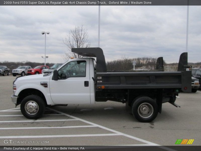 Oxford White / Medium Stone 2009 Ford F350 Super Duty XL Regular Cab 4x4 Chassis Dump Truck