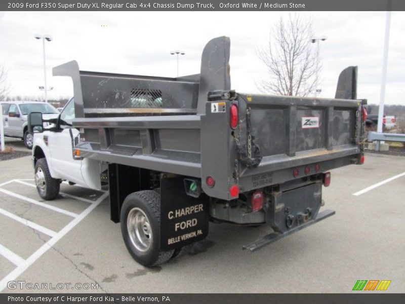 Oxford White / Medium Stone 2009 Ford F350 Super Duty XL Regular Cab 4x4 Chassis Dump Truck
