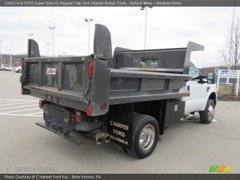 Oxford White / Medium Stone 2009 Ford F350 Super Duty XL Regular Cab 4x4 Chassis Dump Truck