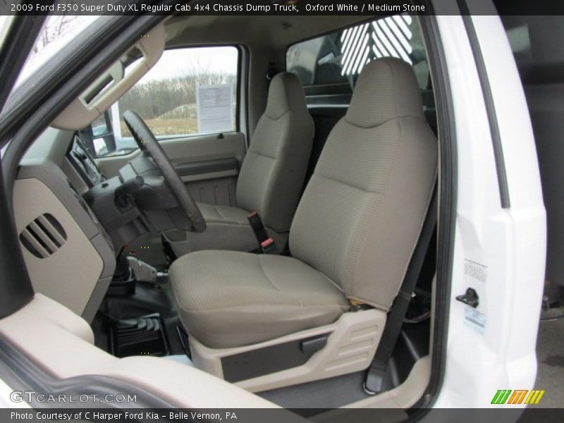 Oxford White / Medium Stone 2009 Ford F350 Super Duty XL Regular Cab 4x4 Chassis Dump Truck
