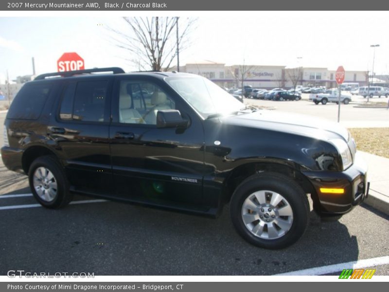 Black / Charcoal Black 2007 Mercury Mountaineer AWD