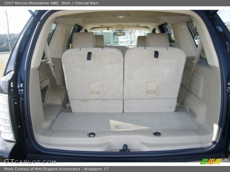 Black / Charcoal Black 2007 Mercury Mountaineer AWD