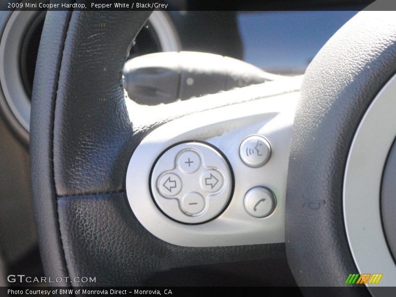 Pepper White / Black/Grey 2009 Mini Cooper Hardtop