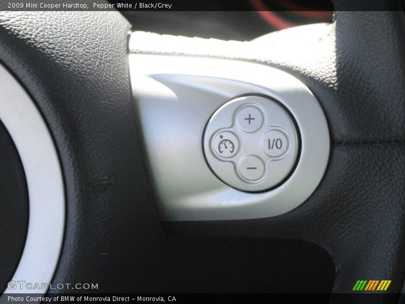 Pepper White / Black/Grey 2009 Mini Cooper Hardtop