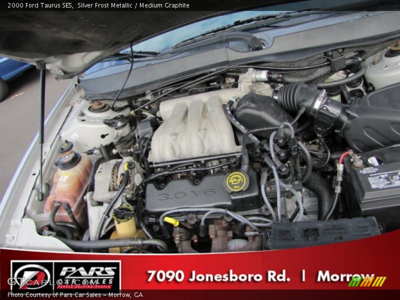 Silver Frost Metallic / Medium Graphite 2000 Ford Taurus SES