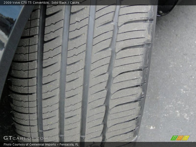 Solid Black / Calcite 2009 Volvo C70 T5 Convertible