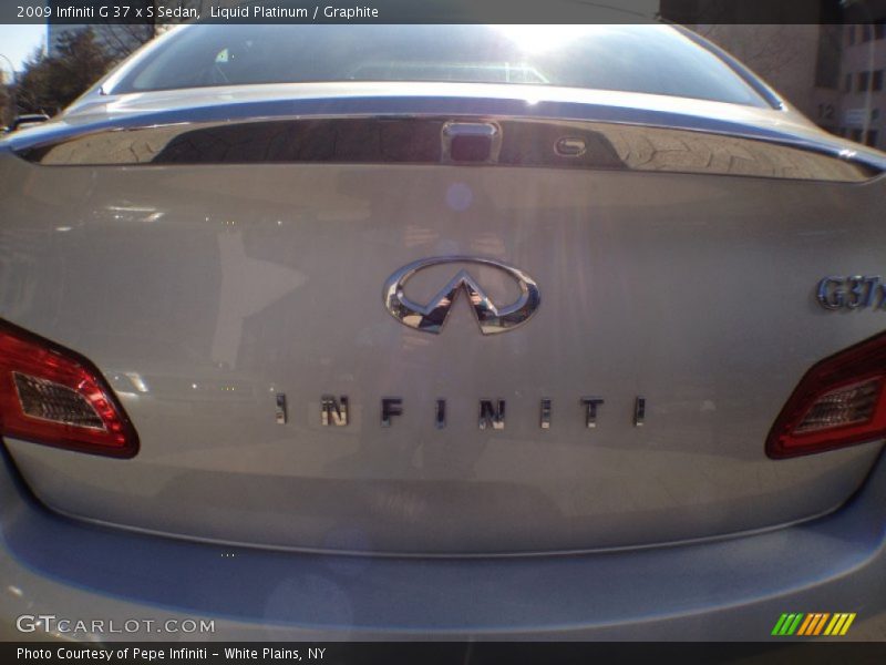 Liquid Platinum / Graphite 2009 Infiniti G 37 x S Sedan