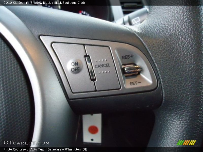 Shadow Black / Black Soul Logo Cloth 2010 Kia Soul +