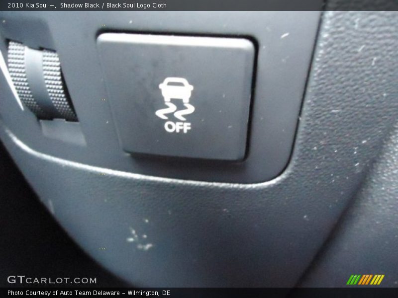 Shadow Black / Black Soul Logo Cloth 2010 Kia Soul +