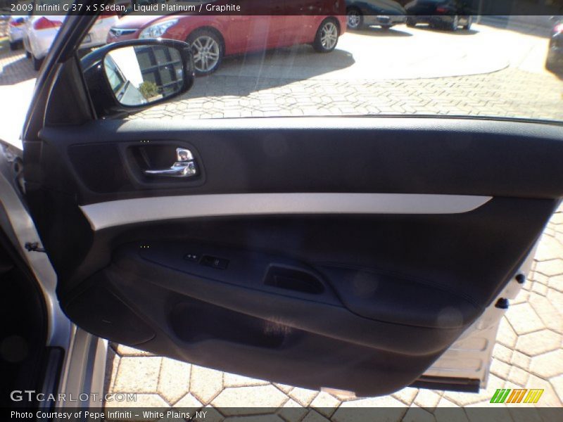 Liquid Platinum / Graphite 2009 Infiniti G 37 x S Sedan