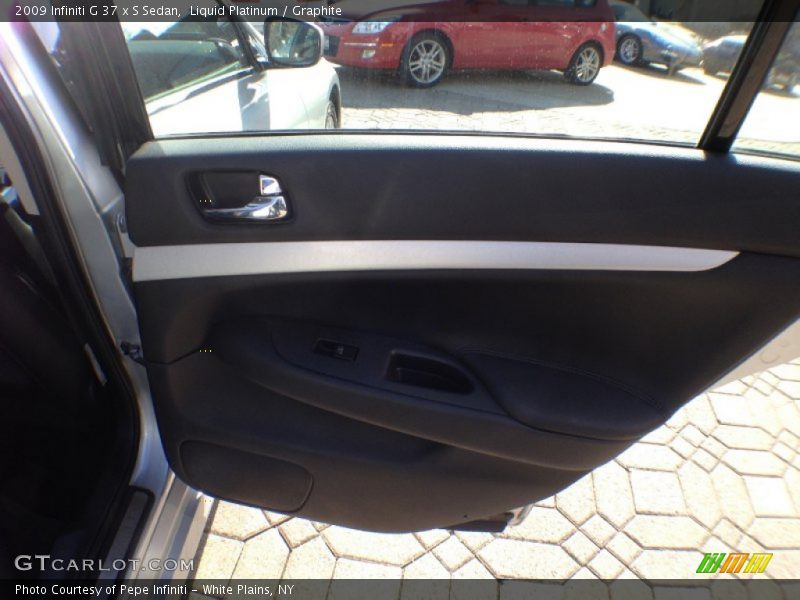 Liquid Platinum / Graphite 2009 Infiniti G 37 x S Sedan