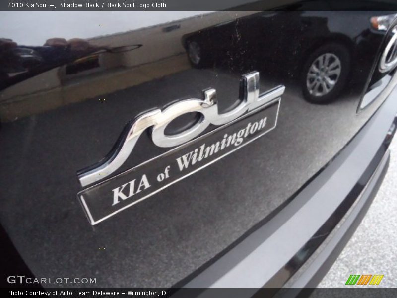 Shadow Black / Black Soul Logo Cloth 2010 Kia Soul +