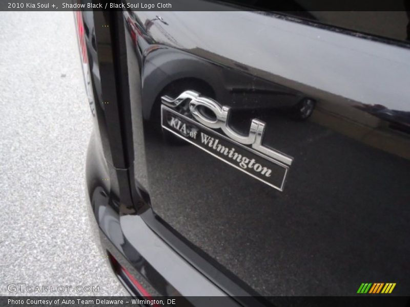 Shadow Black / Black Soul Logo Cloth 2010 Kia Soul +