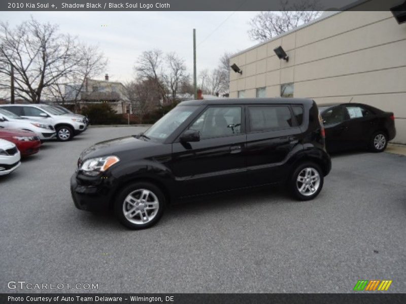 Shadow Black / Black Soul Logo Cloth 2010 Kia Soul +