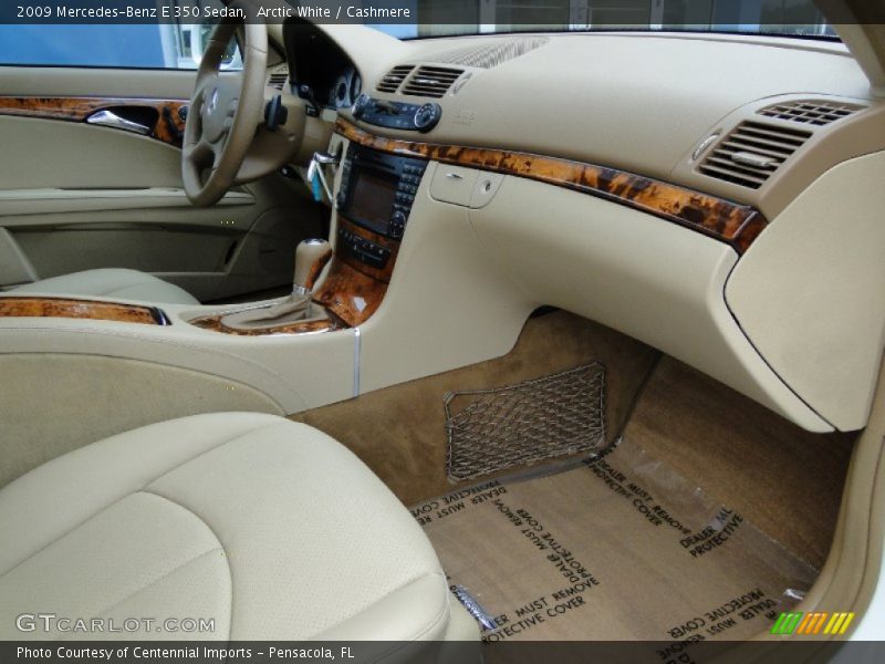 Arctic White / Cashmere 2009 Mercedes-Benz E 350 Sedan