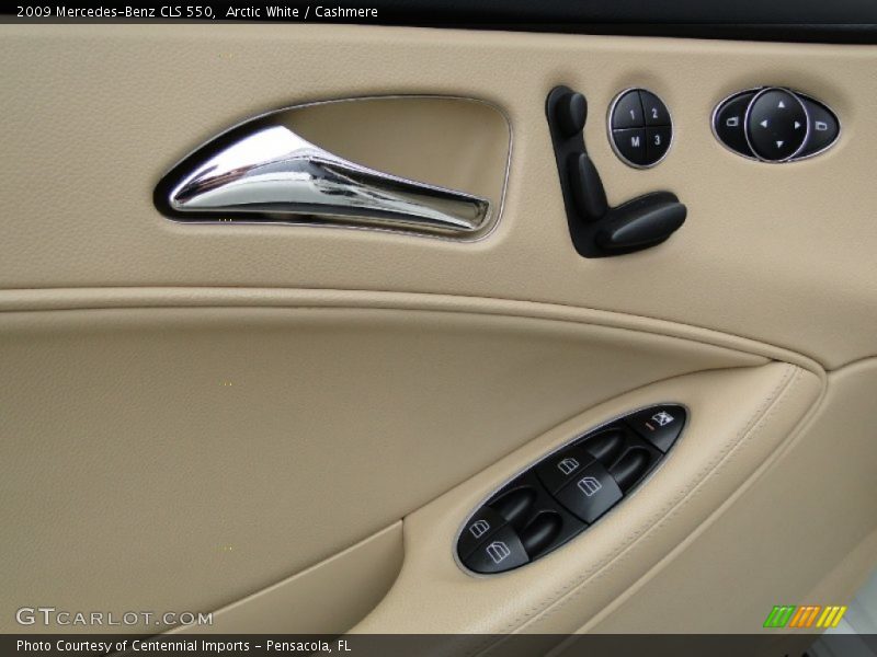 Arctic White / Cashmere 2009 Mercedes-Benz CLS 550