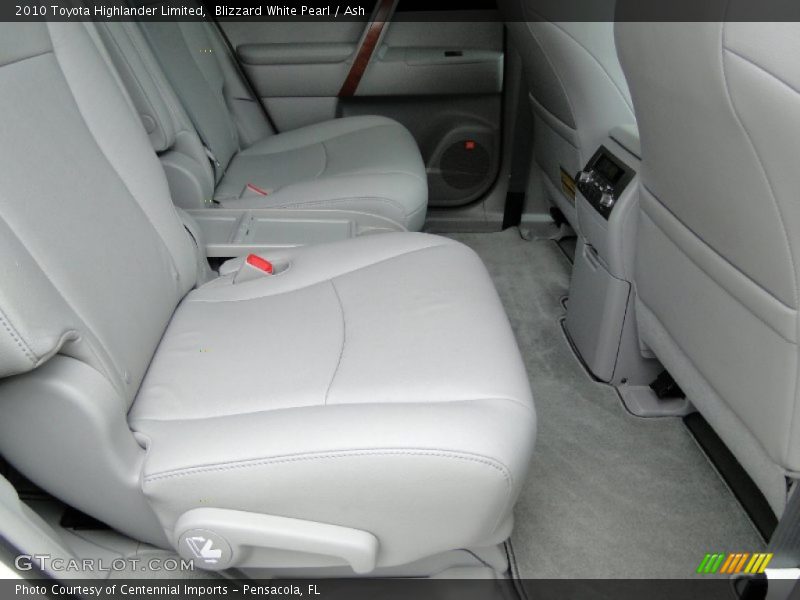 Blizzard White Pearl / Ash 2010 Toyota Highlander Limited