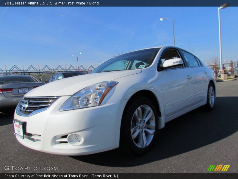 Winter Frost White / Blond 2011 Nissan Altima 3.5 SR