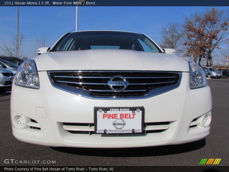 Winter Frost White / Blond 2011 Nissan Altima 3.5 SR