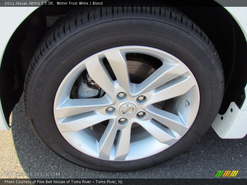 Winter Frost White / Blond 2011 Nissan Altima 3.5 SR