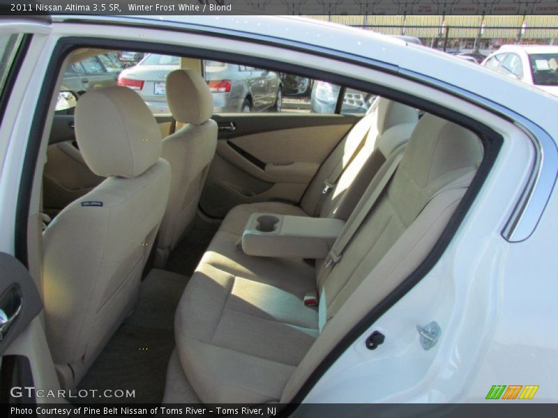 Winter Frost White / Blond 2011 Nissan Altima 3.5 SR
