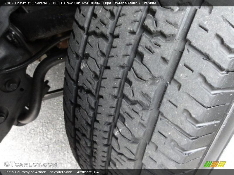 Light Pewter Metallic / Graphite 2002 Chevrolet Silverado 3500 LT Crew Cab 4x4 Dually
