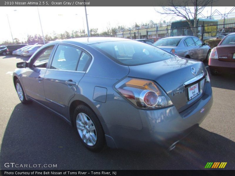Ocean Gray / Charcoal 2010 Nissan Altima 2.5 S