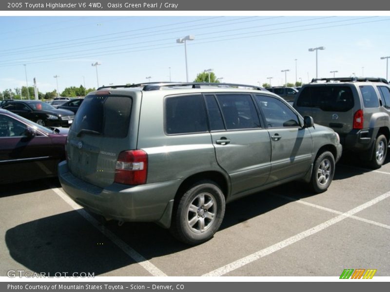 Oasis Green Pearl / Gray 2005 Toyota Highlander V6 4WD