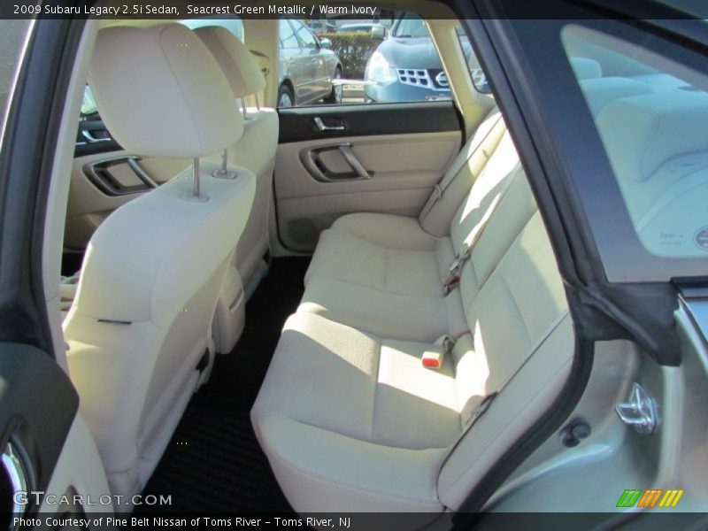 Seacrest Green Metallic / Warm Ivory 2009 Subaru Legacy 2.5i Sedan