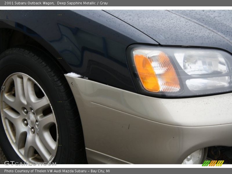 Deep Sapphire Metallic / Gray 2001 Subaru Outback Wagon