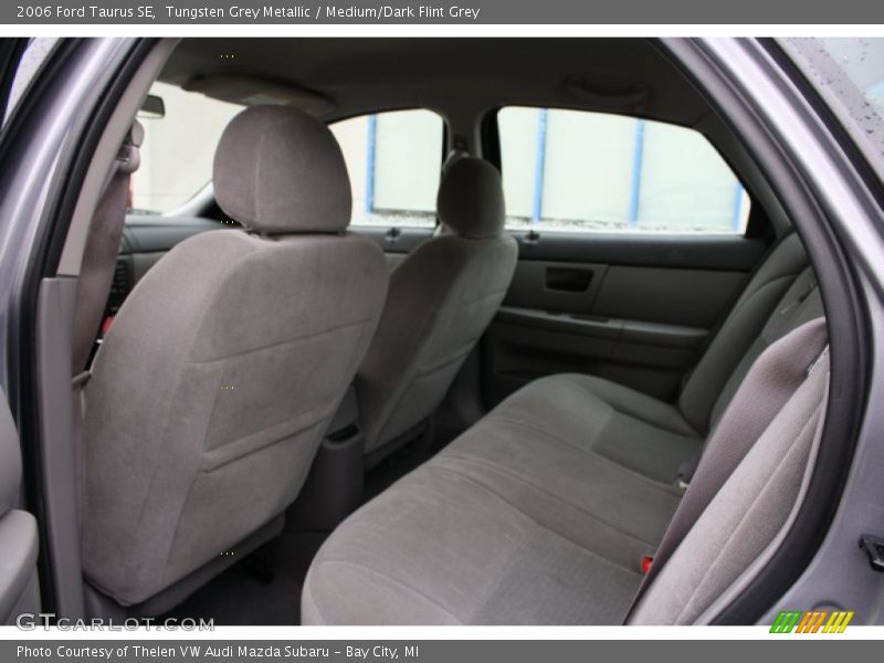 Tungsten Grey Metallic / Medium/Dark Flint Grey 2006 Ford Taurus SE