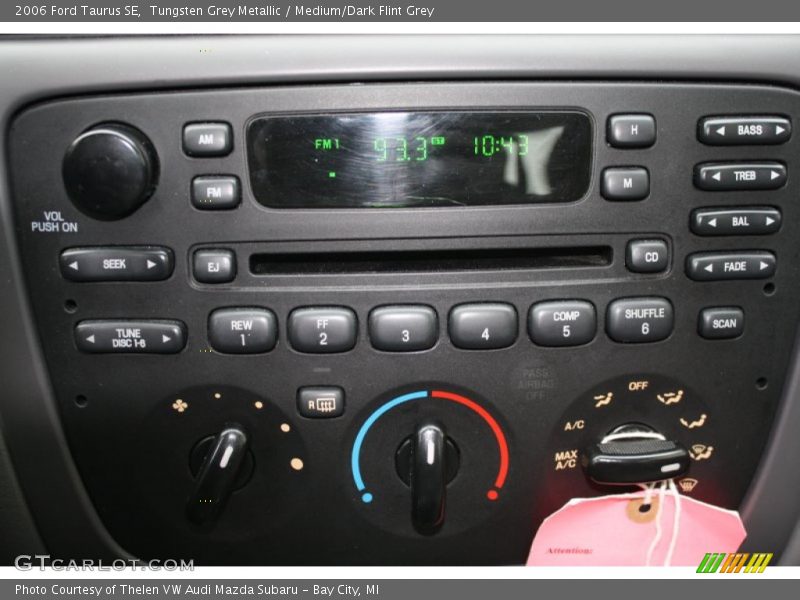 Tungsten Grey Metallic / Medium/Dark Flint Grey 2006 Ford Taurus SE