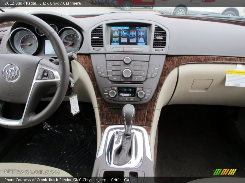 Black Onyx / Cashmere 2012 Buick Regal