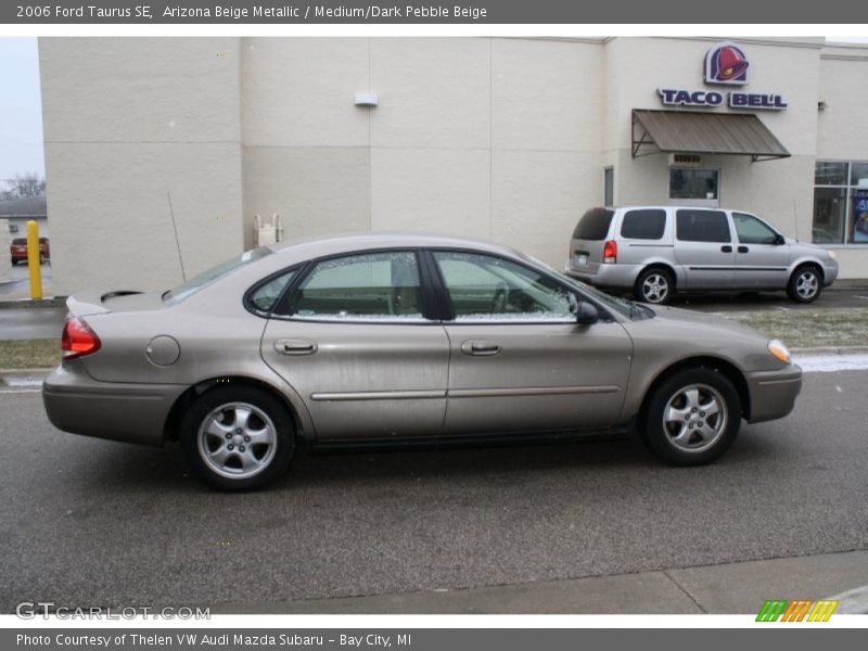 Arizona Beige Metallic / Medium/Dark Pebble Beige 2006 Ford Taurus SE