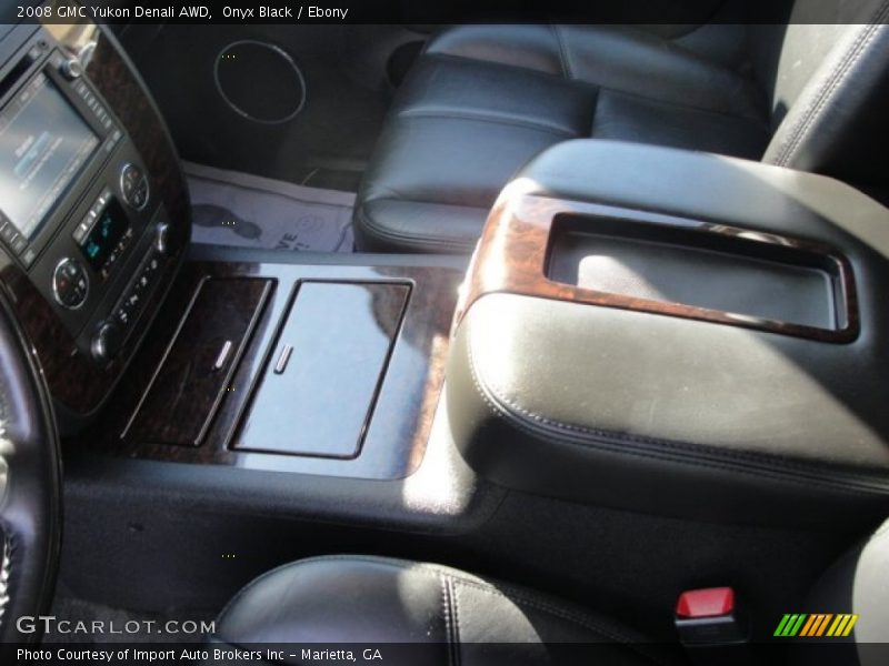 Onyx Black / Ebony 2008 GMC Yukon Denali AWD