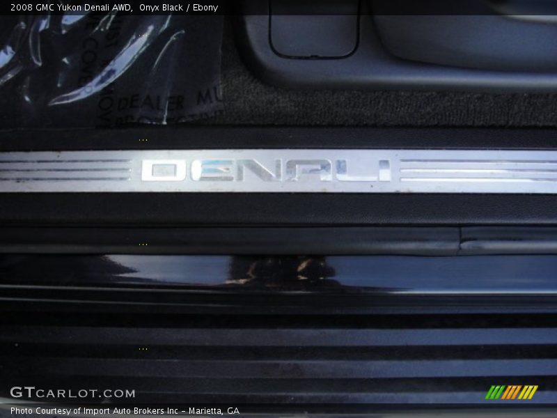 Onyx Black / Ebony 2008 GMC Yukon Denali AWD