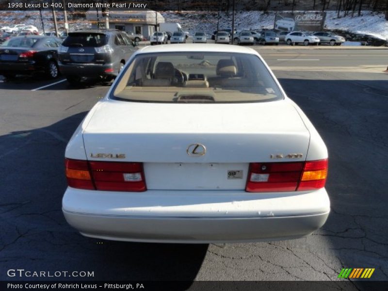 Diamond White Pearl / Ivory 1998 Lexus LS 400