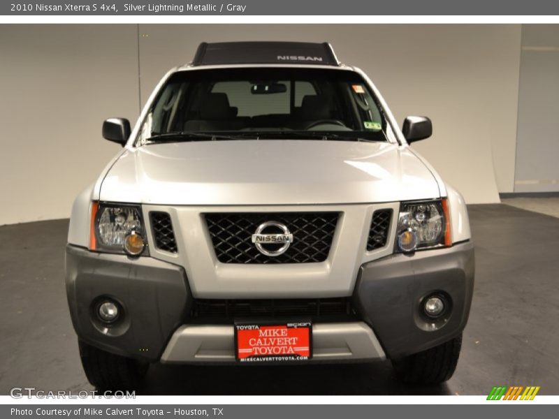 Silver Lightning Metallic / Gray 2010 Nissan Xterra S 4x4