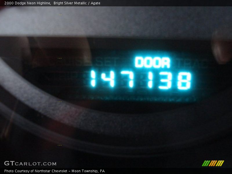 Bright Silver Metallic / Agate 2000 Dodge Neon Highline