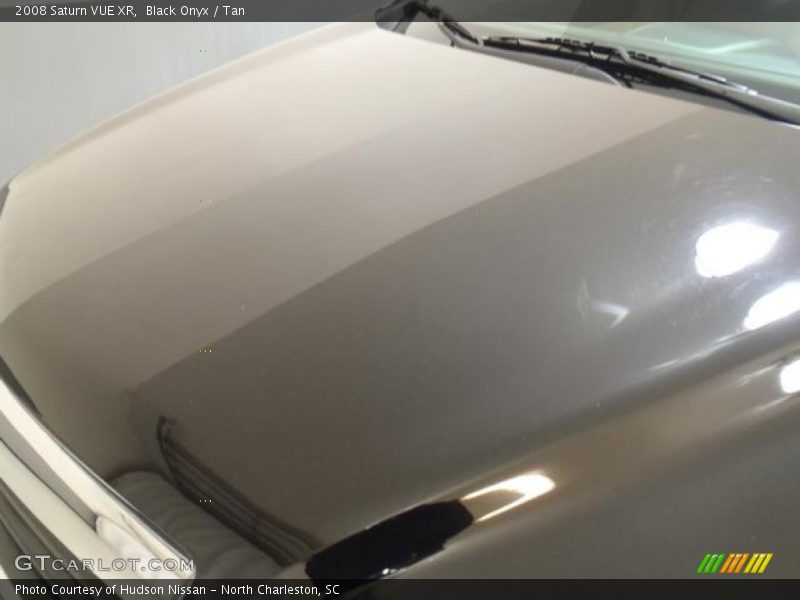 Black Onyx / Tan 2008 Saturn VUE XR