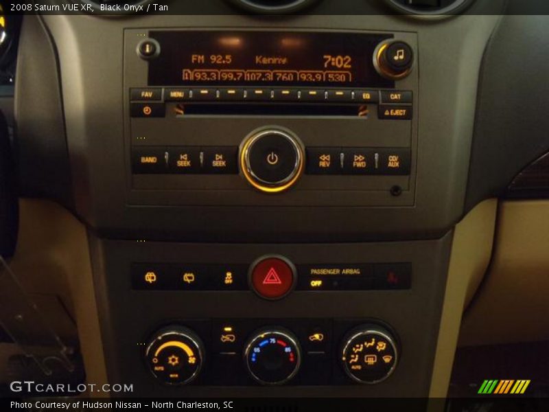 Black Onyx / Tan 2008 Saturn VUE XR