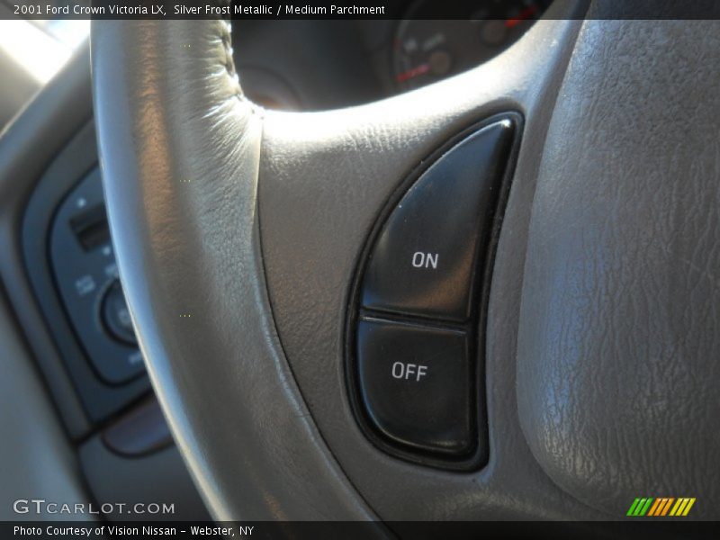 Silver Frost Metallic / Medium Parchment 2001 Ford Crown Victoria LX