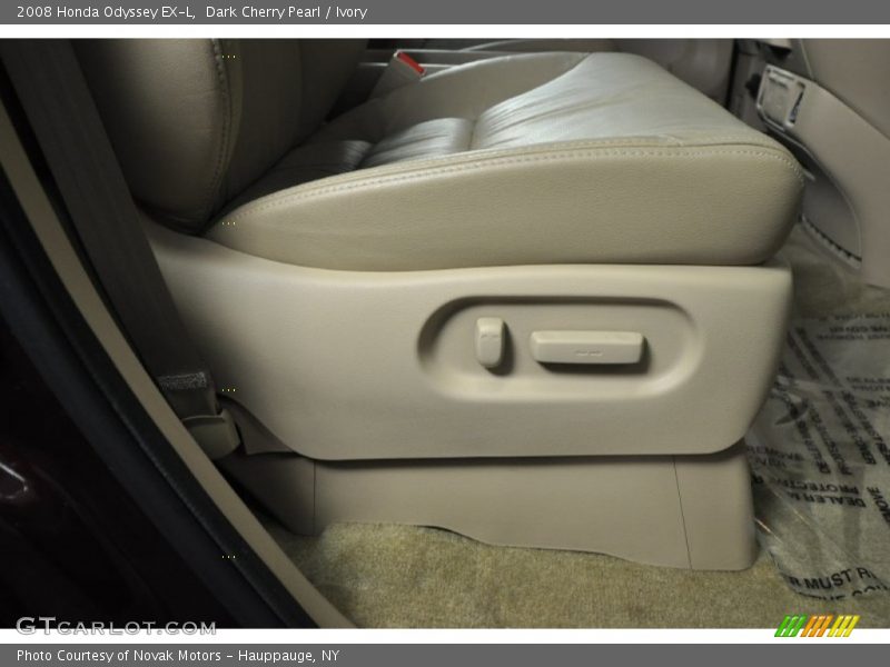 Dark Cherry Pearl / Ivory 2008 Honda Odyssey EX-L