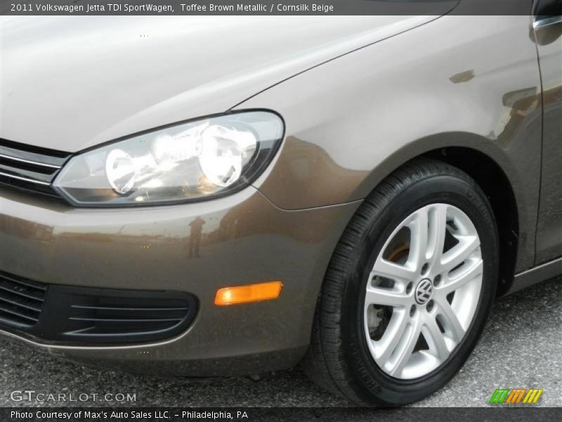 Toffee Brown Metallic / Cornsilk Beige 2011 Volkswagen Jetta TDI SportWagen