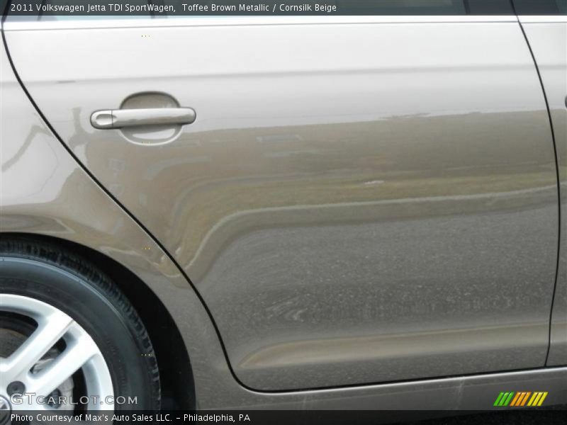Toffee Brown Metallic / Cornsilk Beige 2011 Volkswagen Jetta TDI SportWagen